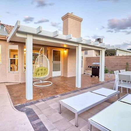 Sunset Swim - Modern Vegas Heated Pool Retreat Villa Henderson Exterior photo